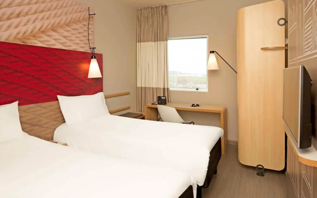 Ibis Paranagua