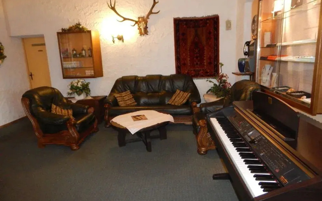 Land Gut Hotel Zum Alten Forsthaus