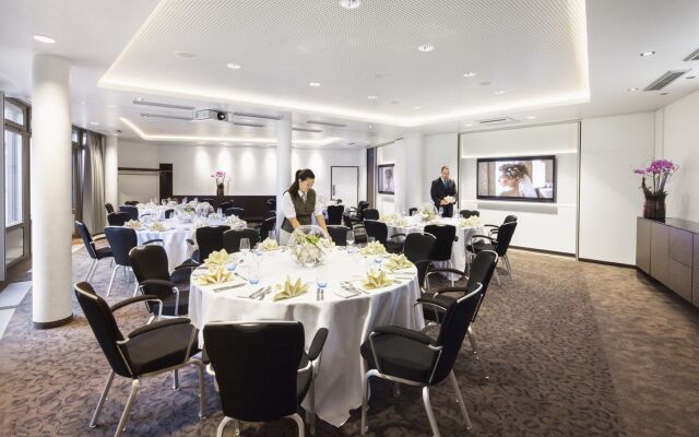 Mövenpick Hotel München Airport