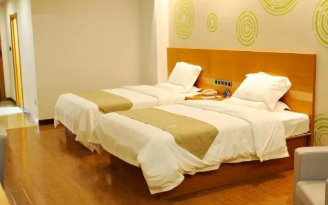 GreenTree Inn Zhenjiang Dagang New District Tonggang Road Butterfly Square – Guest Rooms – Zhenjiang