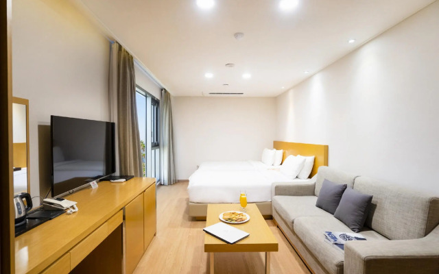 Uni Hotel Jeju
