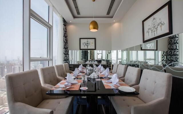 Orange Suites Hotel.