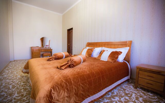 Boutique Hotel Tomiris
