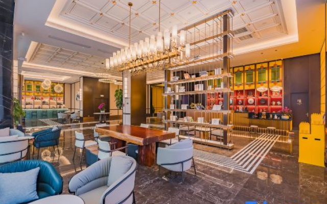 Paco Hotel Chimelong Nancun Wanbo Metro Guangzhou