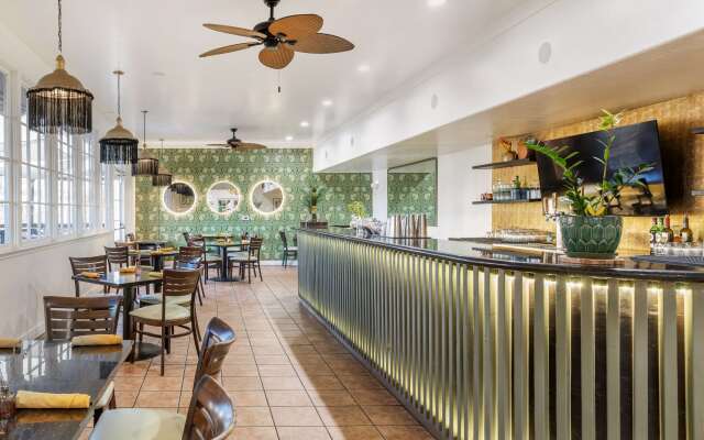 Best Western Plus Hill House