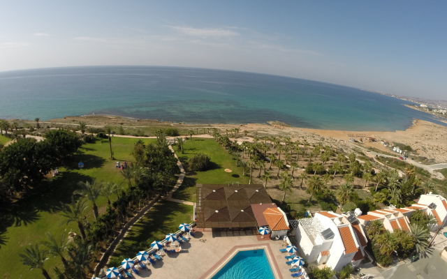Helios Bay Hotel Apartments