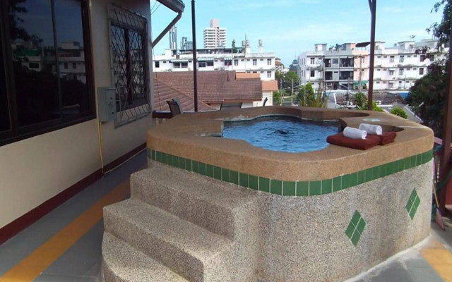 A & M Villa Pattaya
