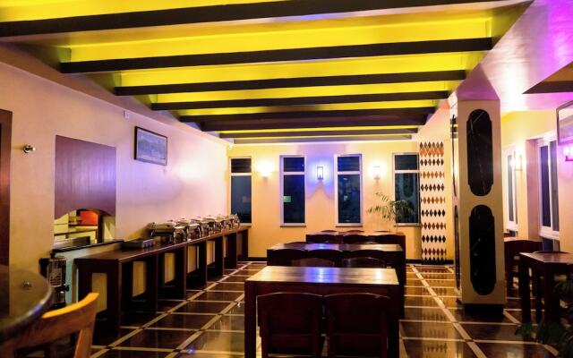 Hotel Glory Garden