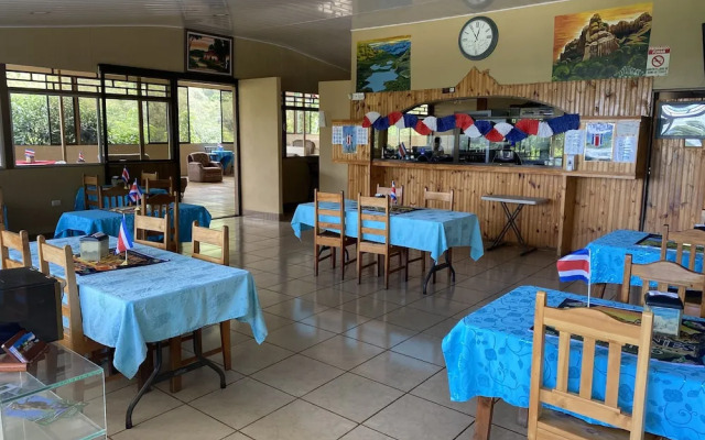 Hotel Uran