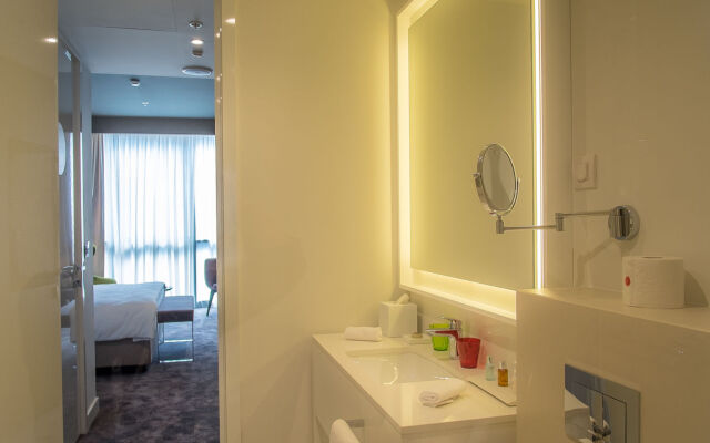 Crowne Plaza Podgorica, by IHG