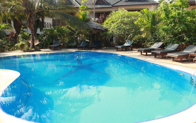 Langi Langi Beach Bungalows