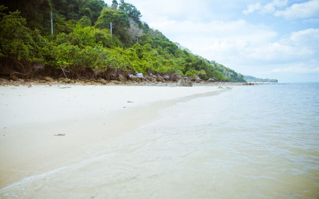 Phi Phi Phu Chalet Resort