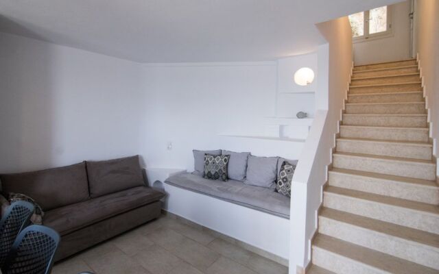 Apricot and Sea Luxury Villas