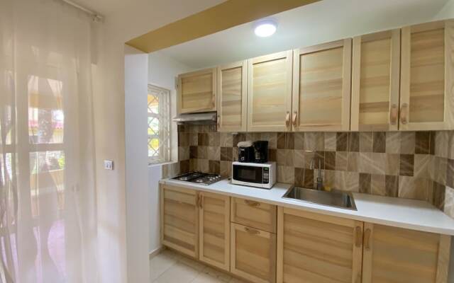 Los Corales Tropical Beach Resort & SPA
