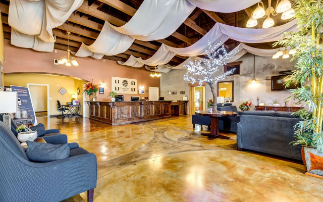 Comfort Inn Pomona near Fairplex