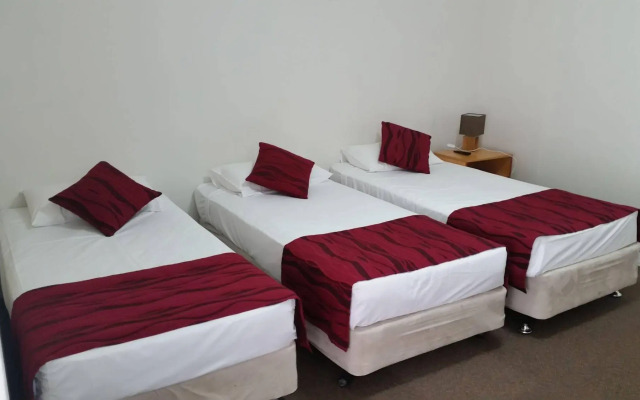 Acacia Ridge Hotel
