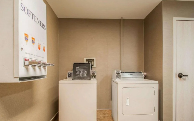 Holiday Inn Express Morrisville (trenton Nj Area)