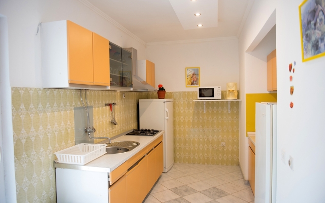 Robi - 50m From Beach - R1