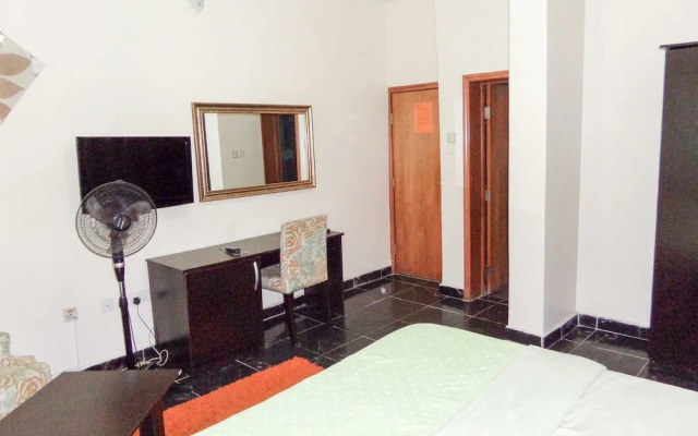 Topaz Lodge Lekki