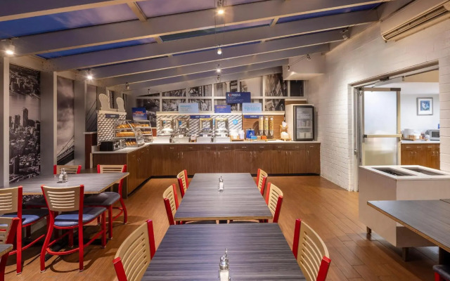 Holiday Inn Express New York City Times Square by IHG