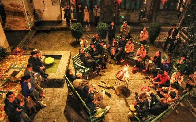 Desti Youth Park International Hostel