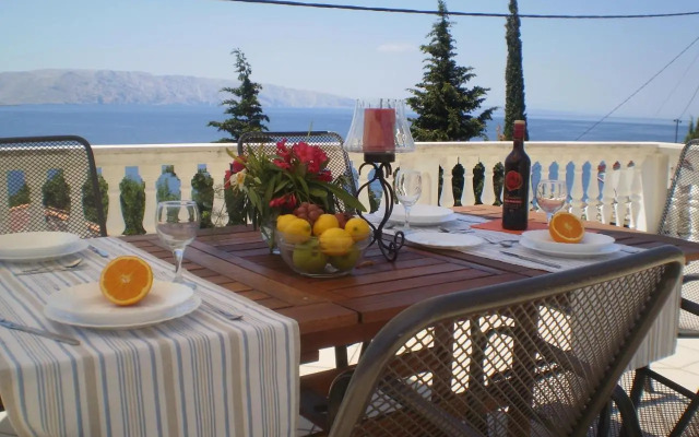Apartments Batana