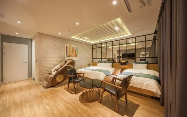 Naju Western Hotel