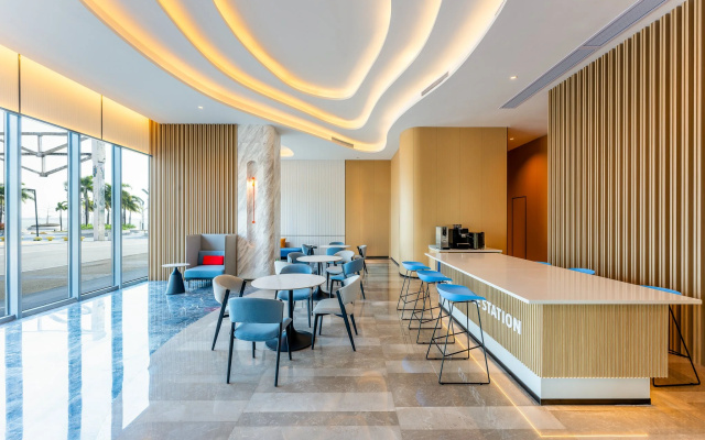 Holiday Inn Express Zhanjiang Coast by IHG – Hotel Rooms – Zhanjiang
