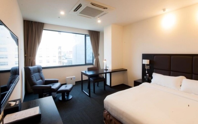 Sakura Hotel 3 – Guest Rooms – Hanoi