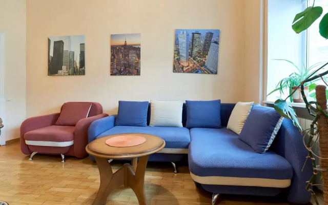 Home-Hotel Malaya Zhitomirskaya 3