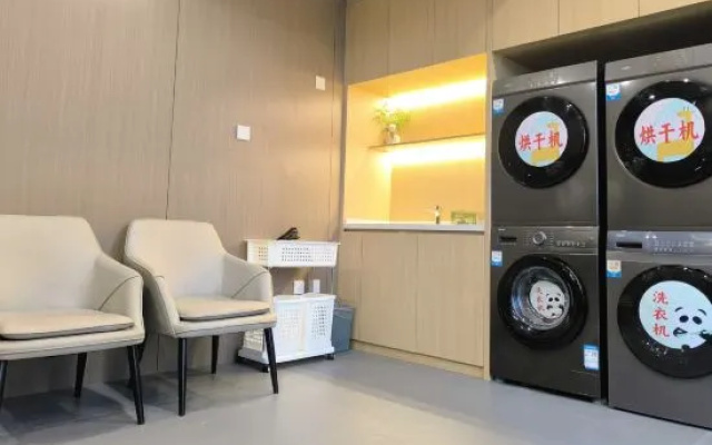 Carlton International Mansion (Huizhou University of Economics) – Guest Rooms – Huizhou
