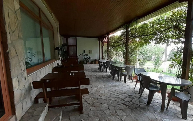 Семеен хотел Къща Тодорови