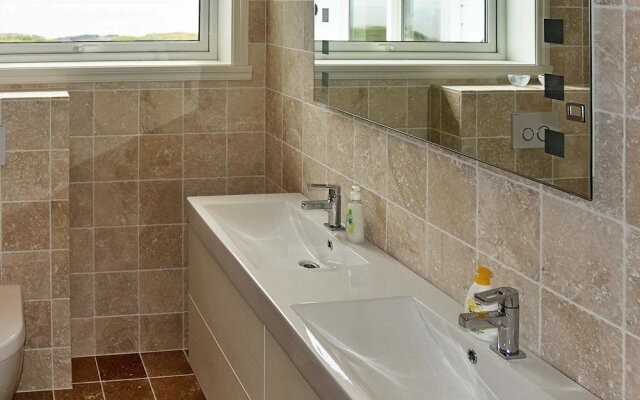 Holiday Home in Bakkasund