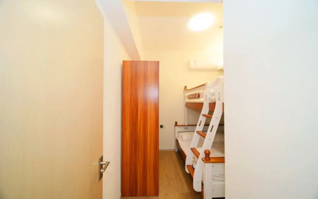 Aimei Poly Apartment Near Changlong Park