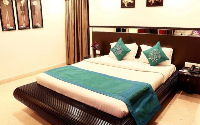 Hotel Aston International