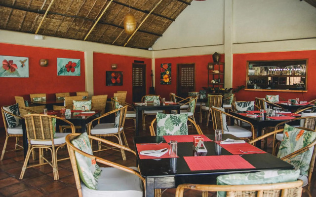 Hibiscus Garden Resort