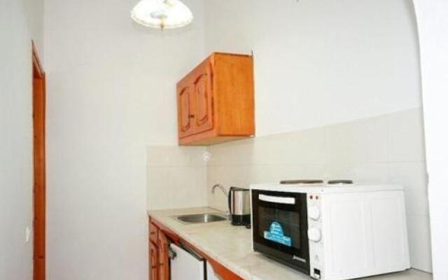 Kiki Apartments