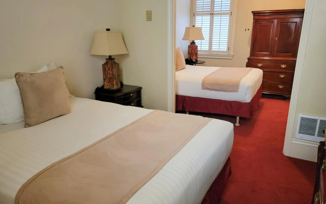 The Monterey Hotel