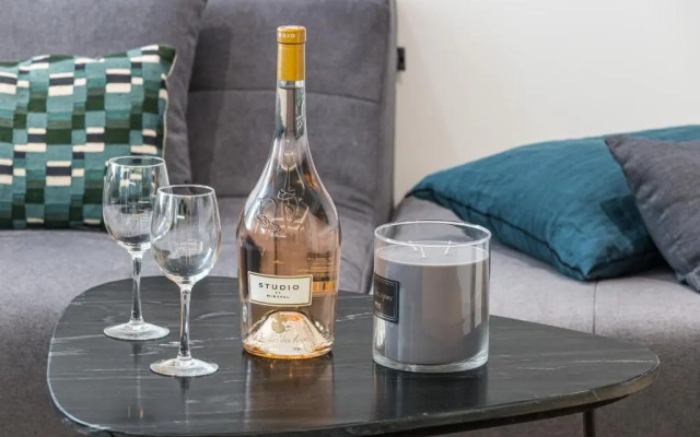 Luxury 3 Bdr Garden & Parking - Angels' Garden