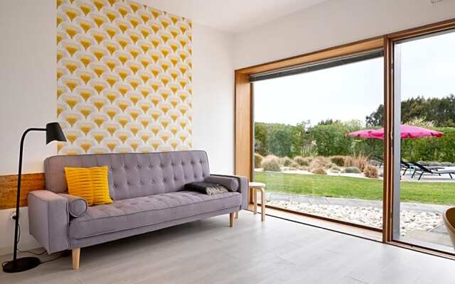 Flamboyant B&B