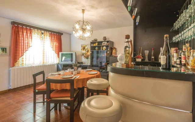 Stunning Home in Manjadvorci With Wifi and 3 Bedrooms