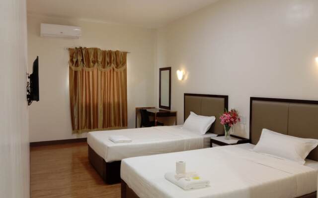 Meaco Royal Hotel- Lucena