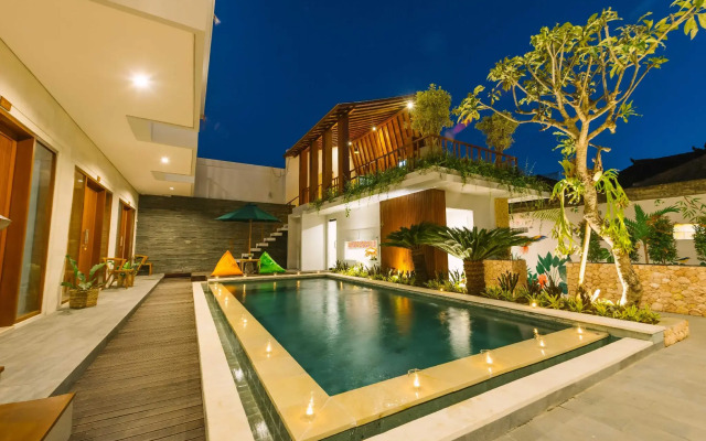 Mahesa Suites Seminyak