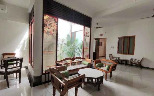 Bel Abri Colonial Living