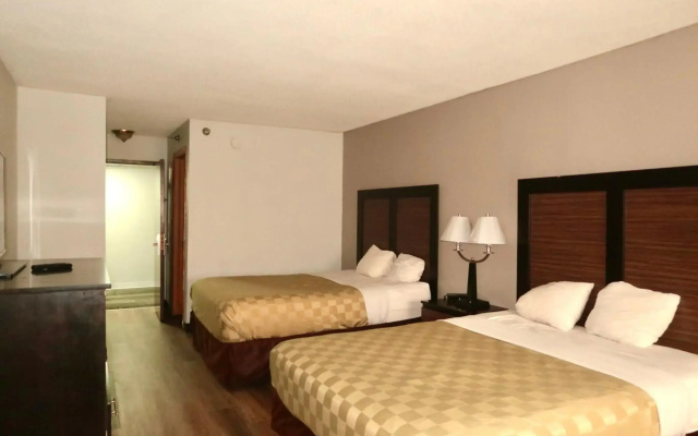 Motel 6 Elkhart, IN