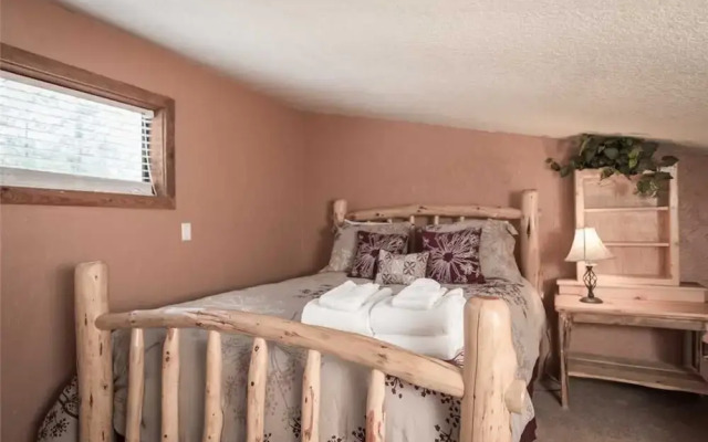 Casa McClaran - Five Bedroom Cabin