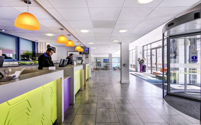 ibis Styles London Excel