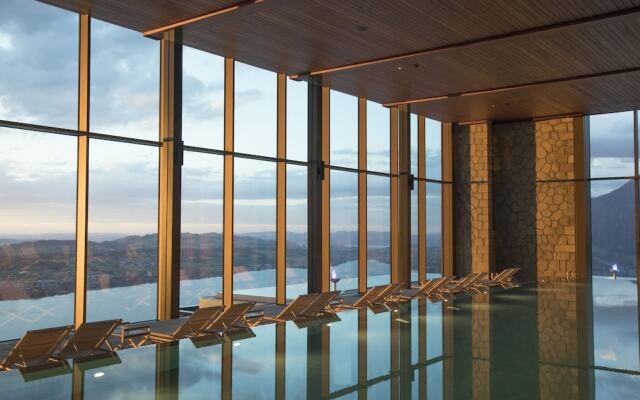 Bürgenstock Hotels & Resort - Bürgenstock Hotel & Alpine Spa