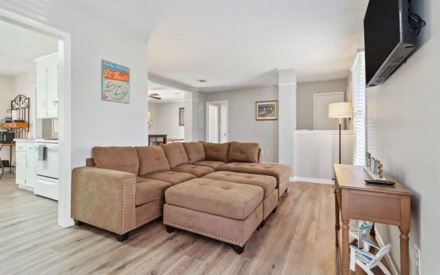 Pensacola Vacation Rental w/ Private Yard & Pool!