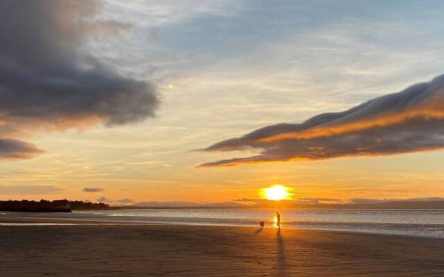 Luxury Apartment Near the Beach in Nairn, Scotland